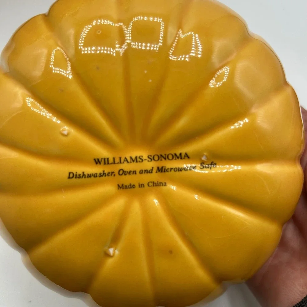 Williams Sonoma Pumpkin Tureen & 4 Lidded Bowls Set Orange Stoneware Fall Decor